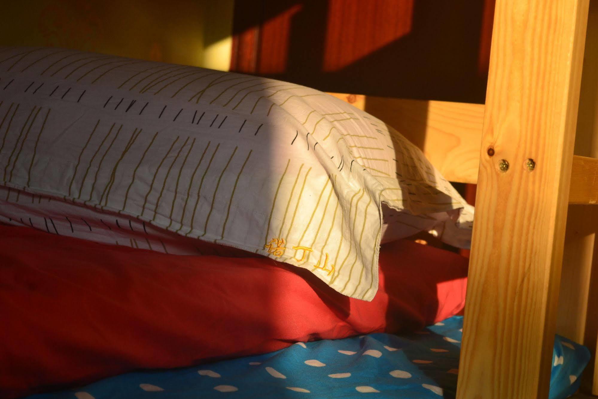 Notting Hill Hostel Шэньчжэнь Экстерьер фото